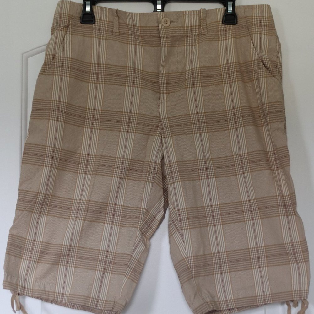 Women's Mango Isle Shorts Size 12 - Picture 4 of 11
